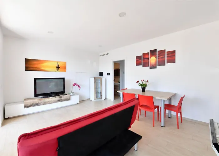 Alba Rossa 托里格兰德