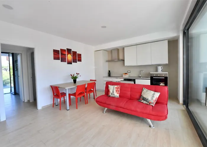 Alba Rossa 公寓 托里格兰德